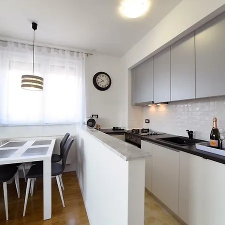 Precko7New Apartment Zagreb Exterior photo