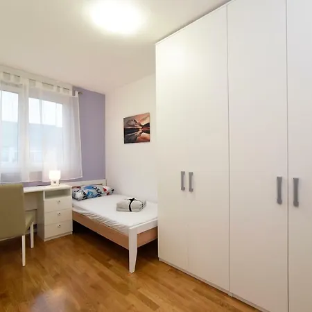 Precko7New Apartment Zagreb Exterior photo